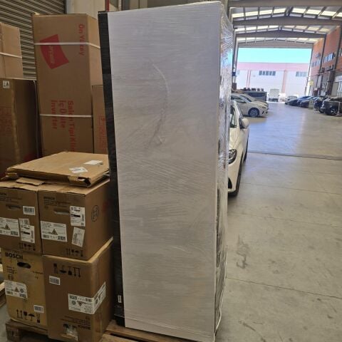 Şenocak D 372 Plus R600 Dikey Şişe Soğutucu Beyaz( OUTLET ÜRÜN )